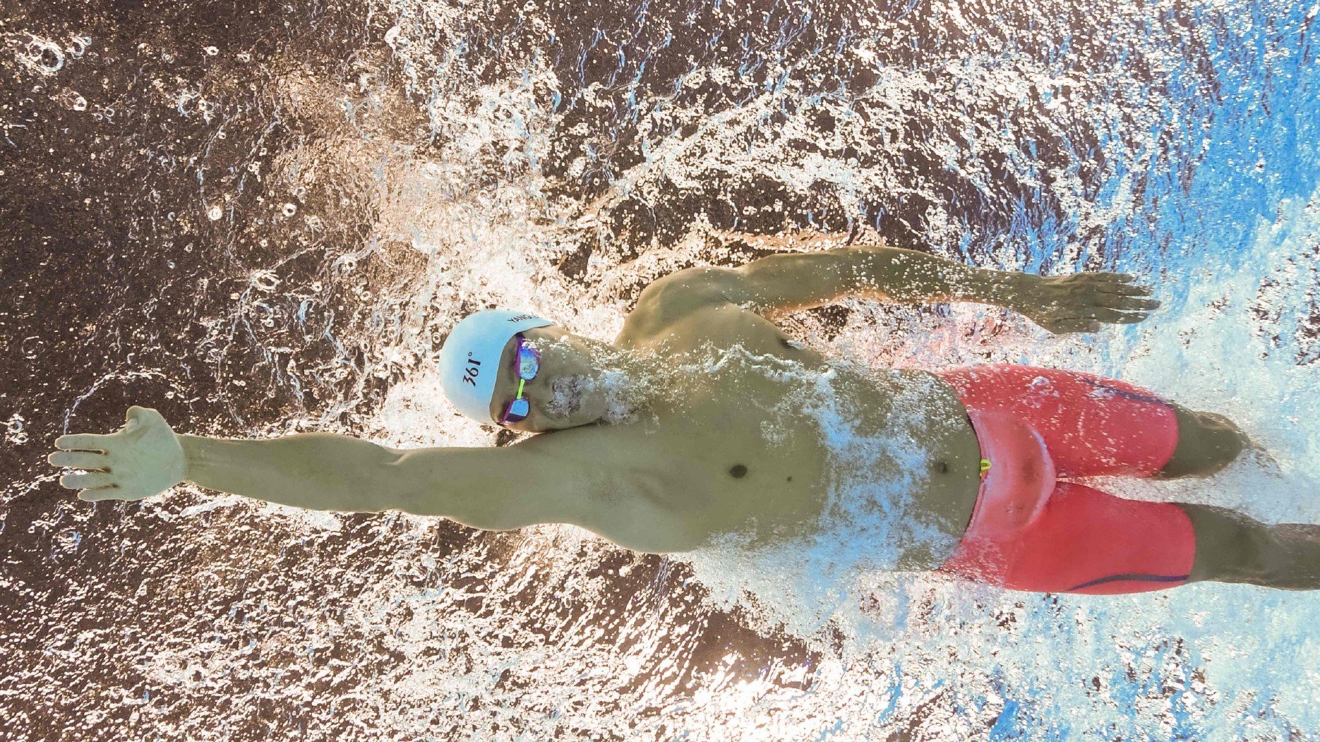 杰克·阿莱克西稳步提升成绩赢得喝彩，杰克阿合导演简介